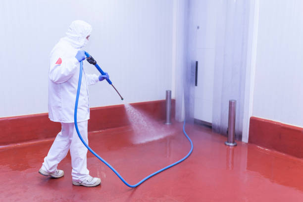 Animal Enclosure Cleaning in Columbia, SC